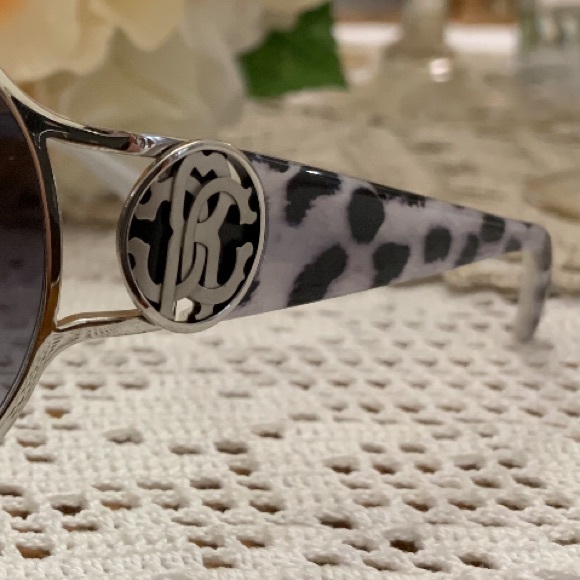 Roberto Cavalli Sunglasses - Picture 5 of 5